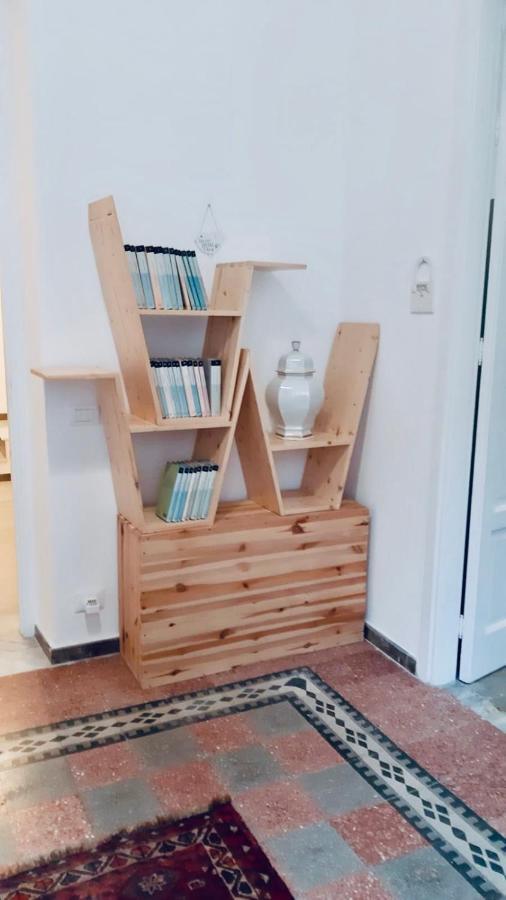 B&B Charme Centre-Ville Artistic & Literary Rooms Palermo Bagian luar foto