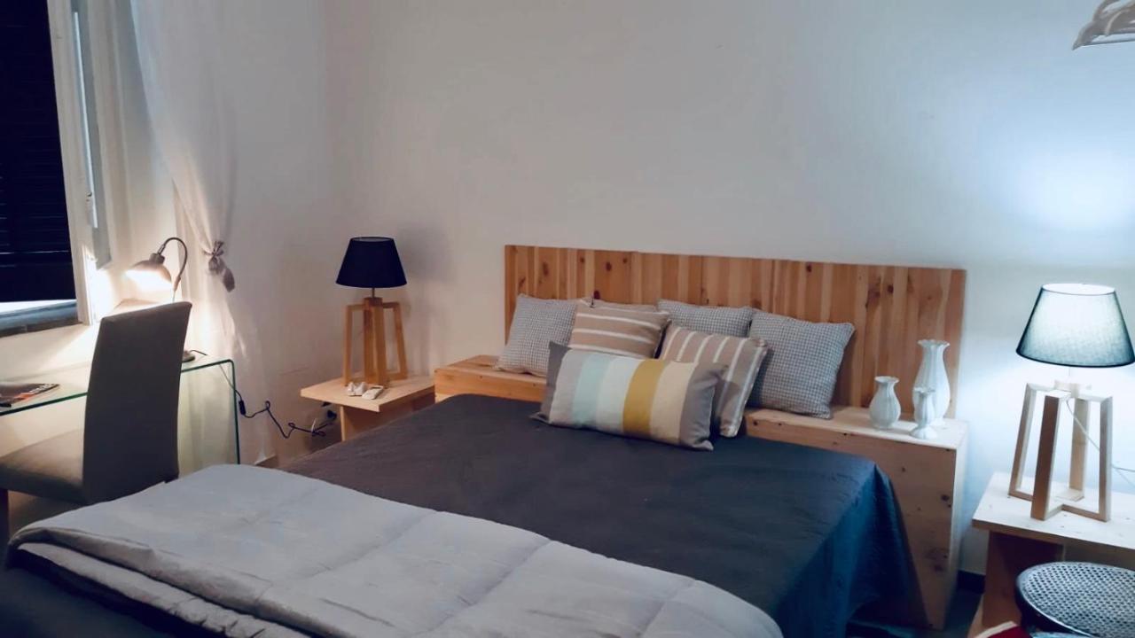 B&B Charme Centre-Ville Artistic & Literary Rooms Palermo Bagian luar foto